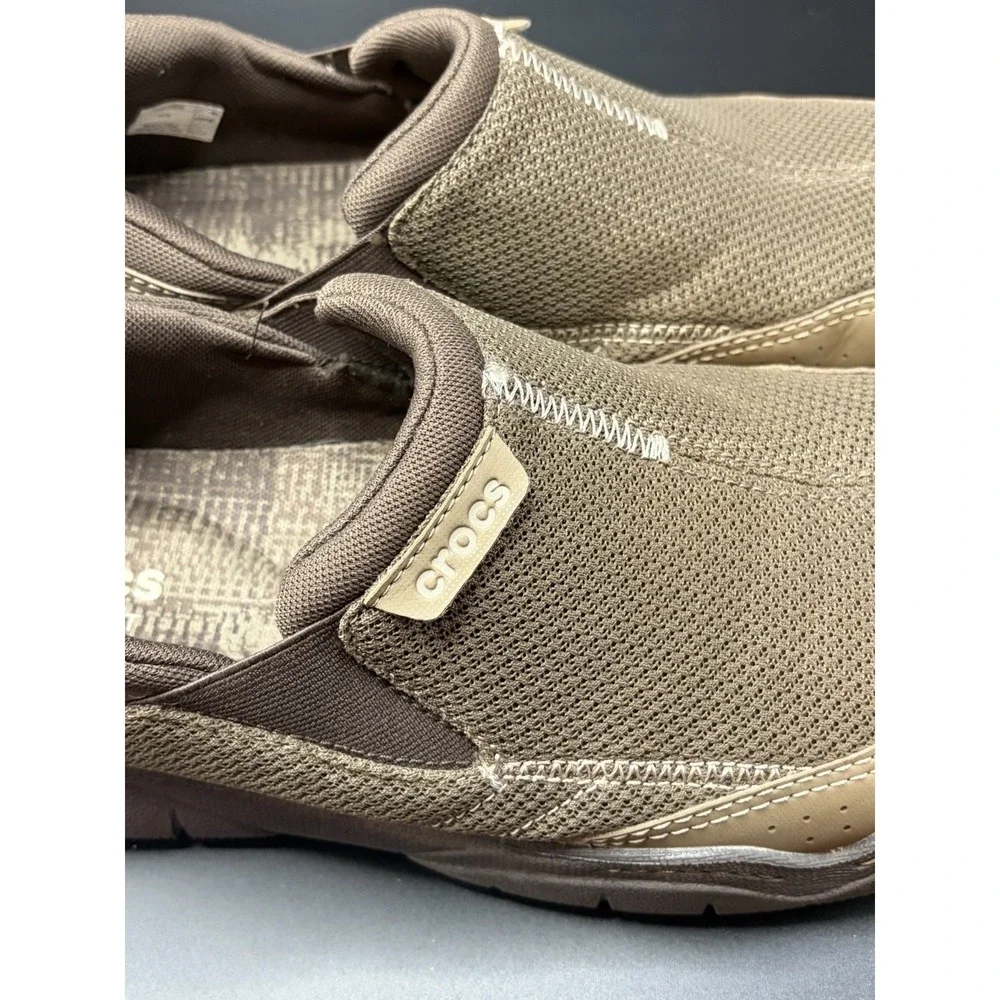 CROCS Mens Sz 12 SWIFTWATER MESH MOC SLIP-ON LOAFER. Beige/Brown 202548